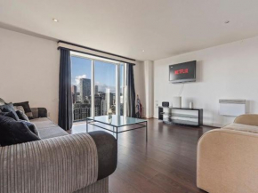 Grand 2-bed 2-bath Apartment In Town